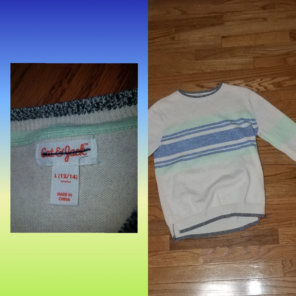 A unworn sweater